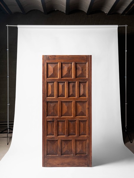 Porta tallada