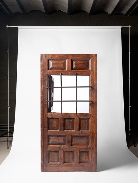 Porta tallada